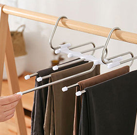 Maximiza tu espacio con nuestro organizador de pantalones multifuncional